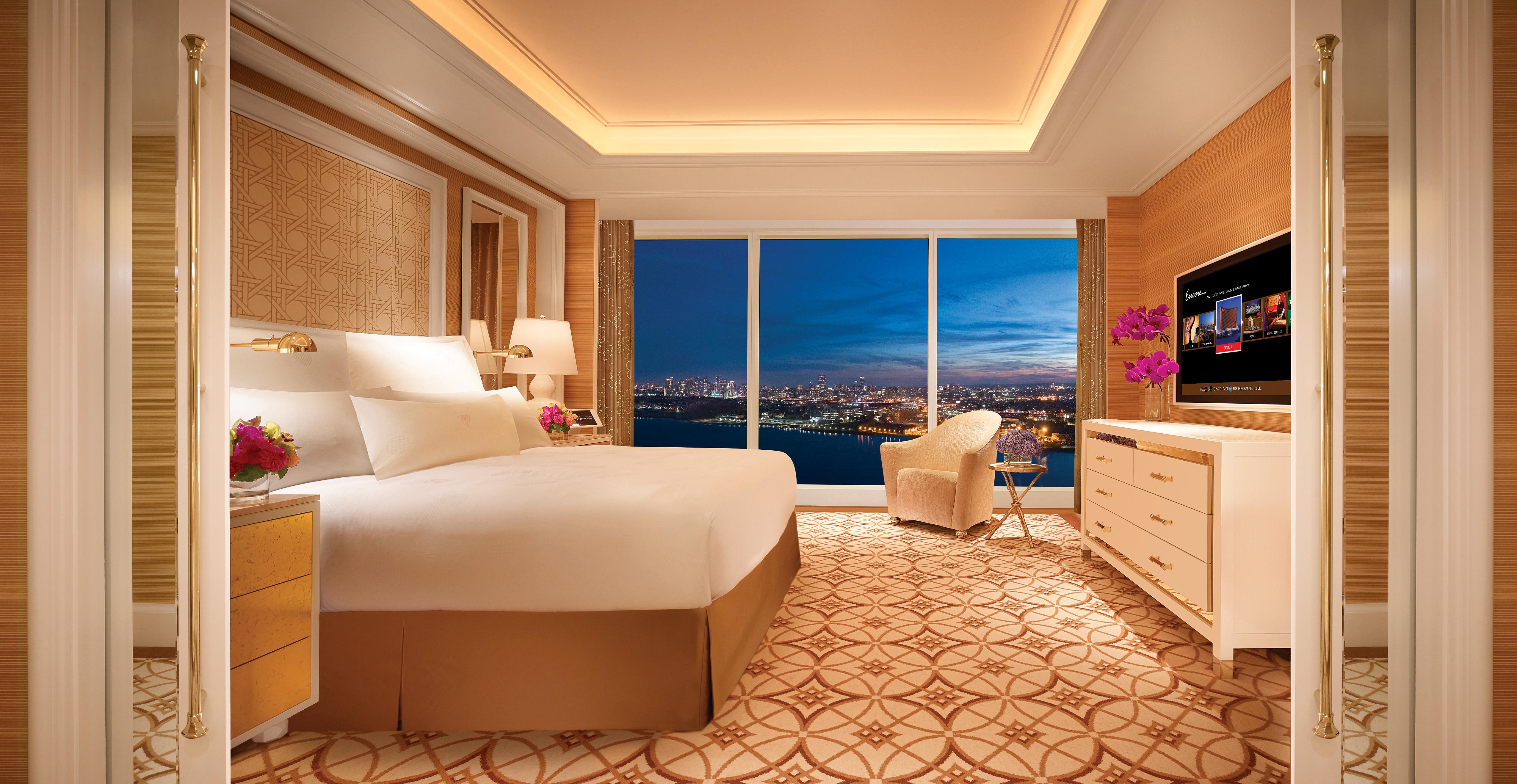 Encore Boston Harbor Everett Kültér fotó A bedroom at The Venetian Resort
