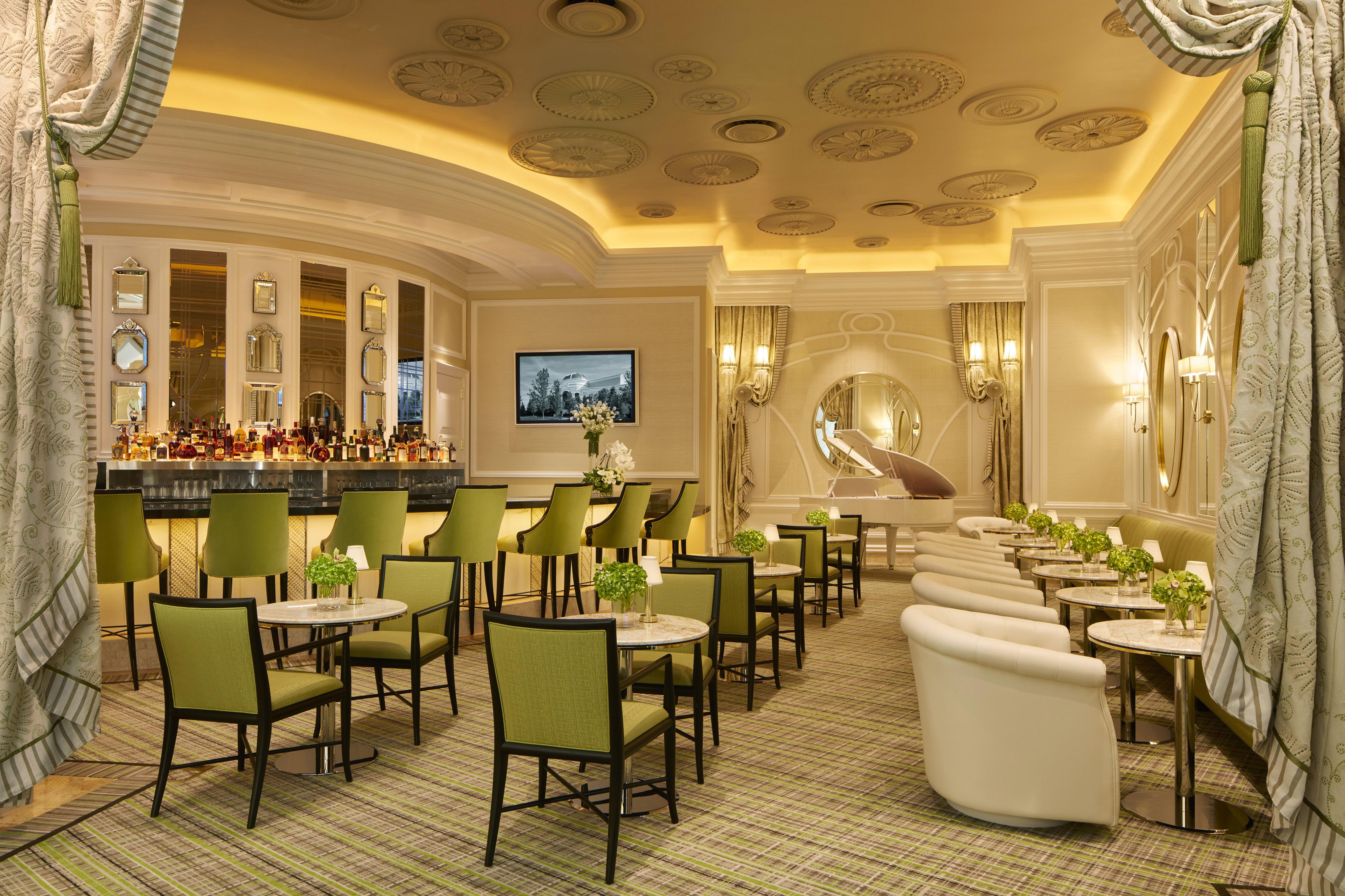 Encore Boston Harbor Everett Kültér fotó The Bar at The Ivy