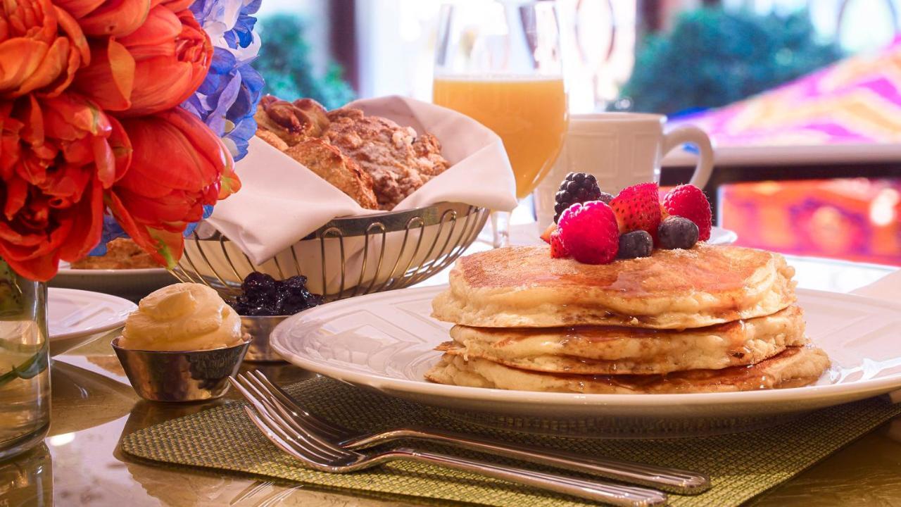 Encore Boston Harbor Everett Kültér fotó A stack of pancakes